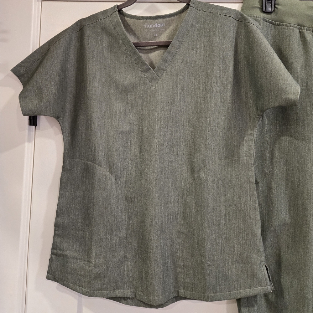 Mandala Heather Olive Oversized V-Neck Scrub Top